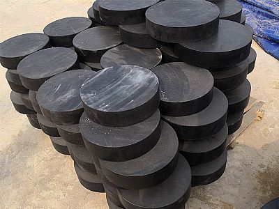 凤冈县板式橡胶支座由若干层橡胶片与薄钢板经加压硫化